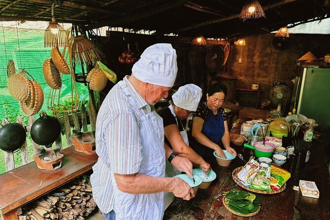 1 hour Egg Coffee Cooking Class with Snack and Local Instructor - Price and value: what $15 includes and why it’s fair