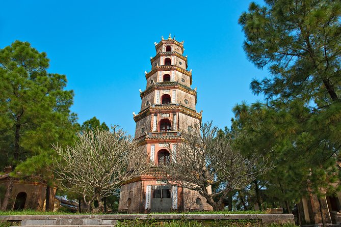10-day Small-Group Vietnam Highlight Tour - Thien Mu Pagoda on the Perfume River: Hue by water and faith