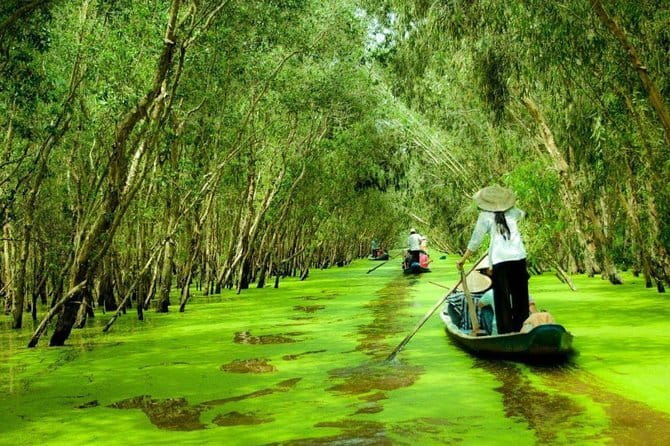 3 Days Mekong Delta Luxury Group Tour from Ho Chi Minh City - Food on board and at the table: what’s included, what’s not