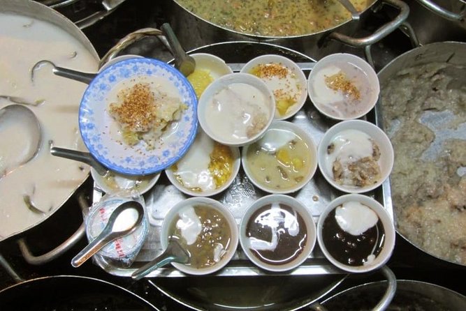 Award-winning Saigon Food Tour with GirlPower Drivers | KissTour - Stop 3: Hồ Thị Kỷ Flower Market and Its Night Food Energy