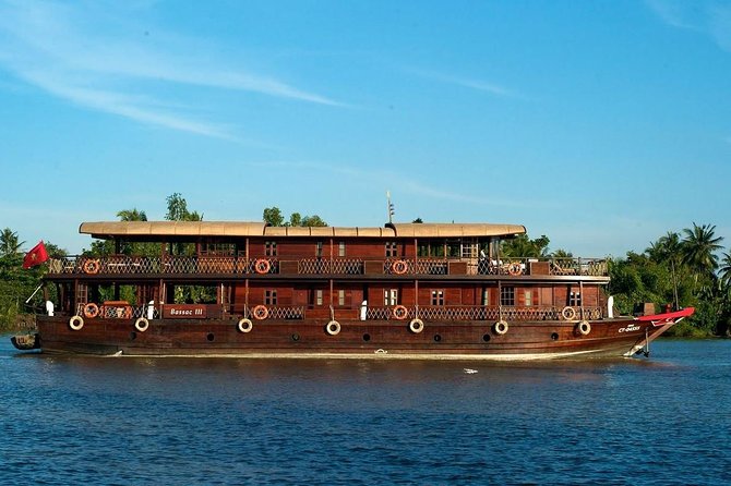 Bassac Mekong Delta Cruise 2Days - 1Night - A wooden barge and real market hours