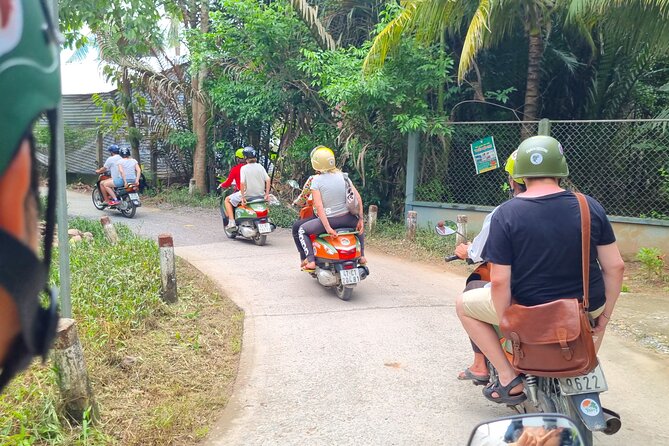 Ben Tre Mekong Zig Zag: Scooter, Sailboat, and Food (Full day) - Stop 1: Getting your bearings in Ben Tre before the countryside zigzags