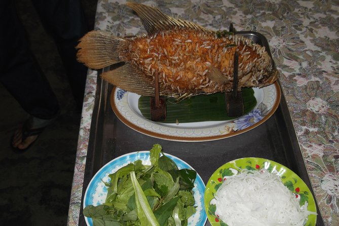Best Private Tour Cu Chi Tunnels and Mekong Delta Full Day - Cu Chi Tunnels: a hands-on walk through a hand-dug network