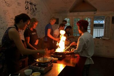 Chef Vu Cooking Class Plus Market Trip in Saigon Center (Pick up by Cyclo) - The morning cyclo ride that sets the tone