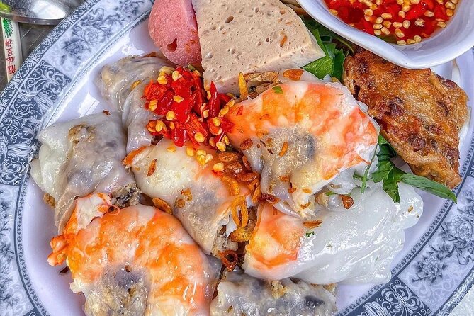 Committed Non-Touristy Saigon Street Food Tour By Scooters/Car - District 1 Pickup and the Pace of a 4-Hour Food Run