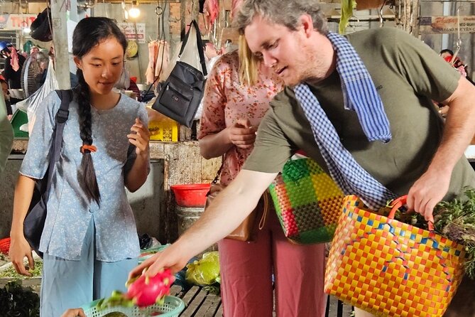 Cooking class & Vibrant Market by Scooter/Tuktuk (Half-Day) - Getting there in Ben Tre: scooters, tuktuk, and the small-group pace