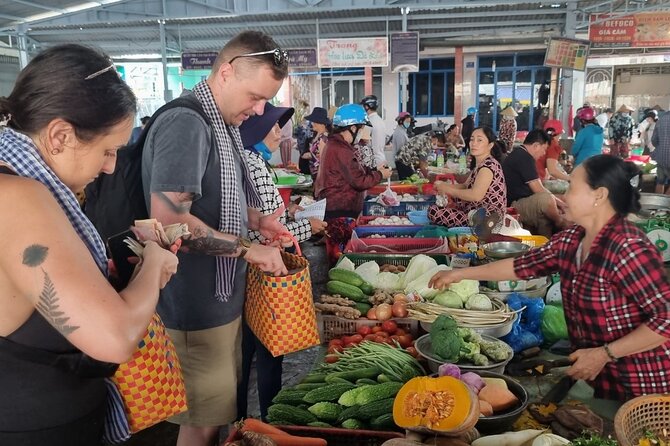 Cooking class & Vibrant Market by Scooter/Tuktuk (Half-Day) - Who should book this cooking class in Ben Tre