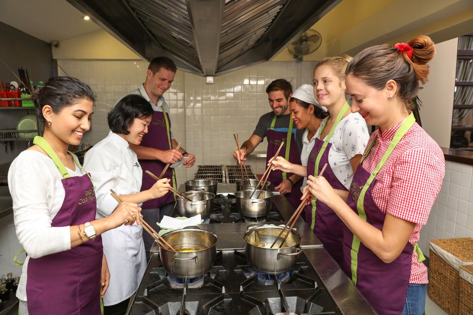 Cooking Class with Ben Thanh Market visit - Timing and Logistics: Cua Tay Gate, Then Taxi, Then Back Again