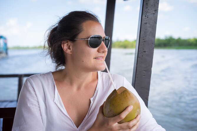 Cu Chi Tunnels and Mekong Delta 1 Day Tour from Ho Chi Minh City - Midday transition: lunch and heading toward the Mekong