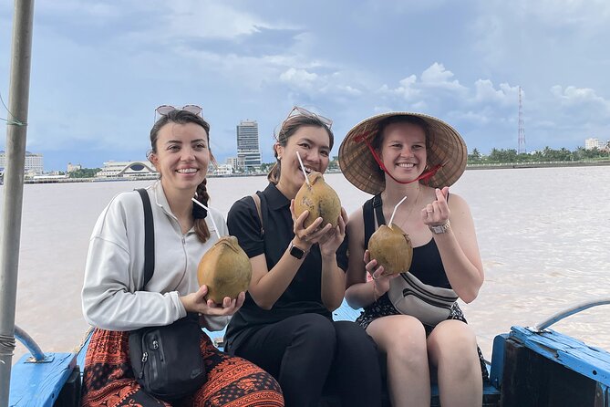 Cu Chi Tunnels and Mekong Delta - Private Tour - Cu Chi Tunnels: the documentary, the craft lessons, and the claustrophobic reality