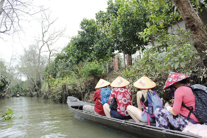 Cu Chi Tunnels - Cao Dai Temple & Black Virgin Mountain Full Day - Food and drink on this tour: what’s actually included (and what it means for value)