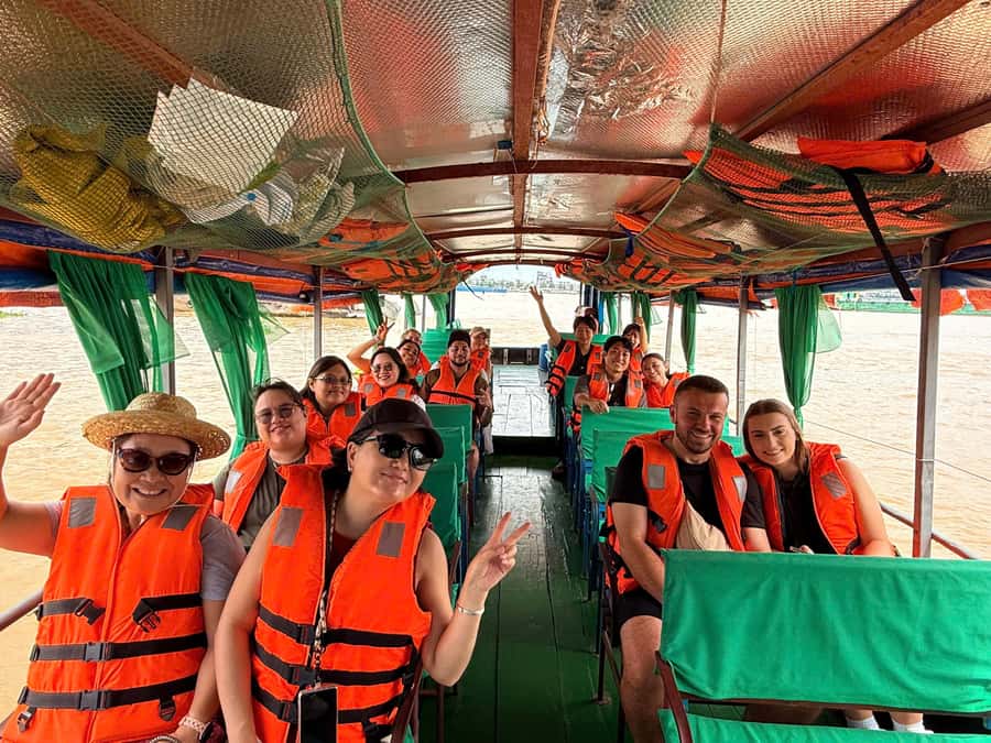 Cu Chi Tunnels & Mekong Delta Full-Day Tour from HCM City - The snacks and Southern lunch that keep you going