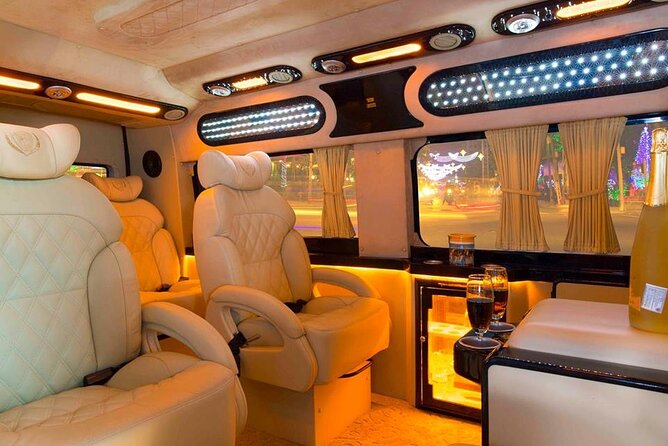 Cu Chi Tunnels & Mekong Delta Tour with VIP Limousine Transfer - The VIP limousine transfer and small-group feel (up to 16 people)