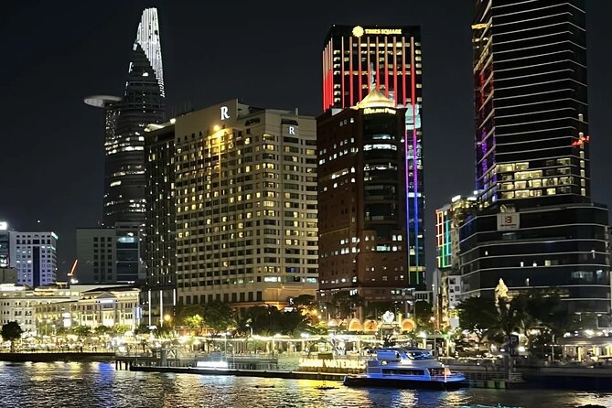 Dinner On Cruise In Ho Chi Minh City With Private Table - Service and Guides: Names You Might Hear Onboard