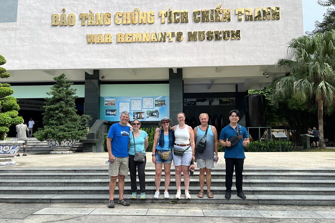 Discover Saigon Main Sights by Walking - Meeting near the Saigon Opera House, then jumping into the city center