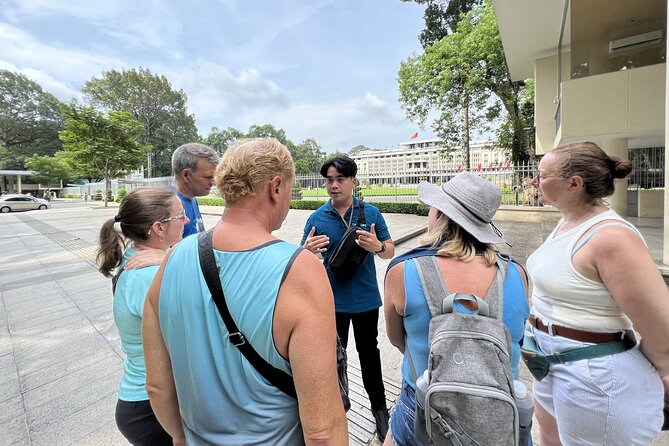 Discover Saigon Main Sights by Walking - Independence Palace (Reunification Palace) without the pressure to rush