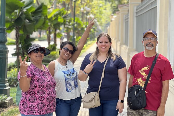 Discover Saigon Main Sights by Walking - Notre-Dame Cathedral: French architecture as a living backdrop