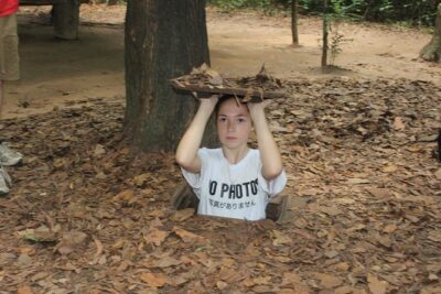 Explore Cu Chi Tunnels Half day tour - Ben Dinh crawl-through: what the experience feels like