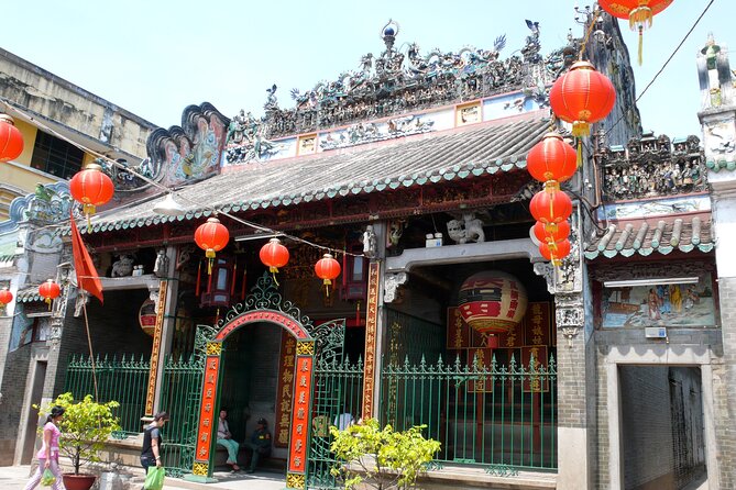 Full-Day Ho Chi Minh City Tour with Colonial Heritage & Chinatown - Cho Lon Chinatown: Thien Hau Pagoda and Binh Tay Market