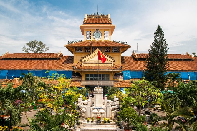 Full-Day Private Ho Chi Minh City Tour - French-Colonial Afternoon: Notre Dame Cathedral and Central Post Office