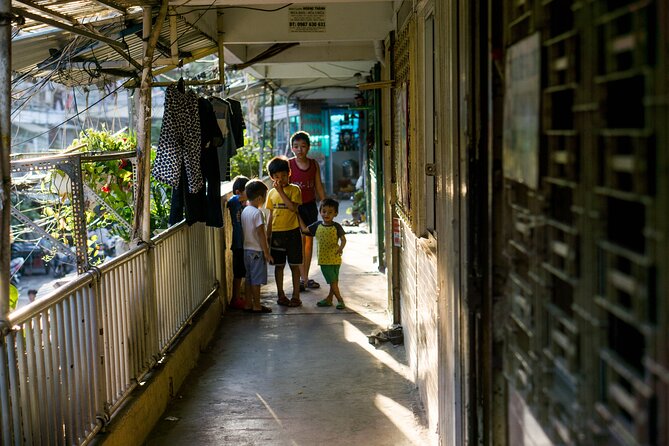 Half Day - Saigon Off-the-Beaten-Path - City Cycling Tour - Finding the Meeting Point in Cầu Kho (Quận 1)