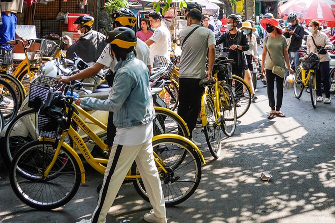 Half Day - Saigon Off-the-Beaten-Path - City Cycling Tour - Cho Lon Chinatown and Phố Tau Sai Gon: Narrow Lanes, Temples, Chinese Shops