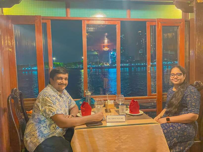 HCM: Saigon River Dinner Cruise - Getting to the river: Cyclo Resto pickup and easy transfers
