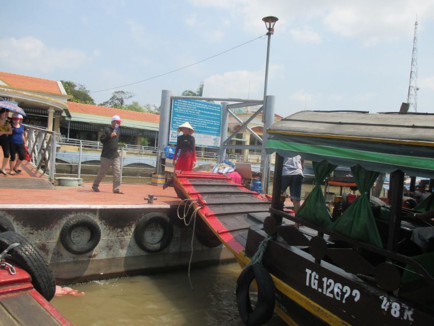 HCMC: Cai Rang Floating Market & Mekong Delta Private Tour - Lunch in the Mekong Delta: included, and yes, vegan options exist