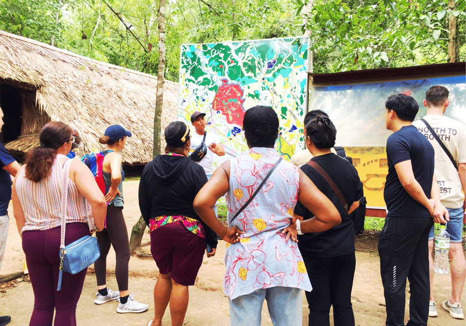 HCMC: Cu Chi Less-Crowded Ben Duoc Tunnels Half-Day Tour - Entering the tunnels: the secret entrance and the reality check