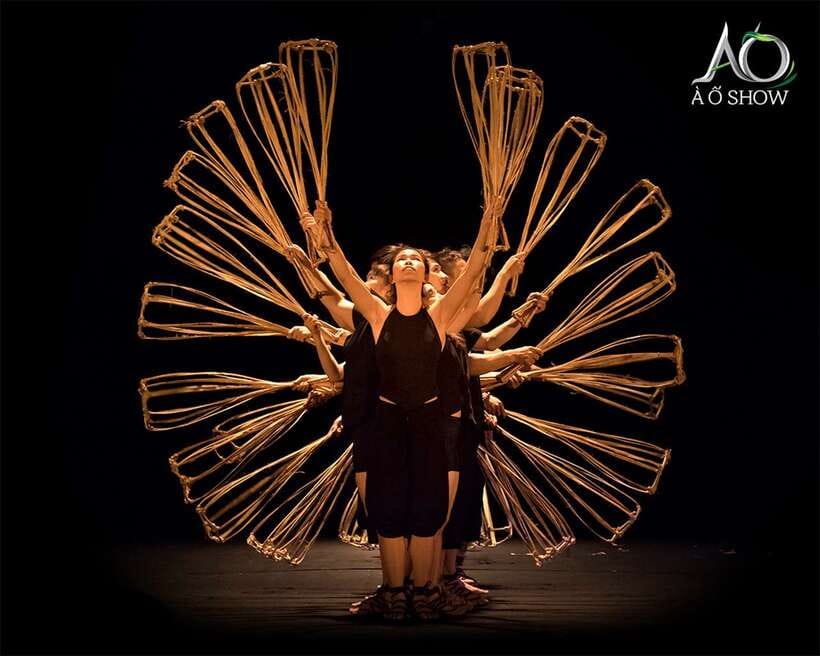 Ho Chi Minh: A O Show Bamboo Circus at Saigon Opera House - Seats, Visibility, and First-Come Reality