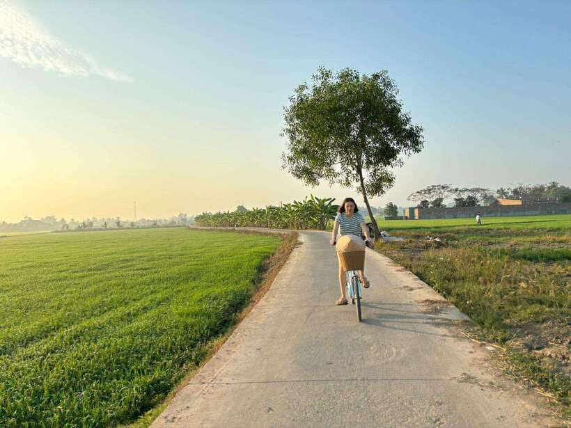 Ho Chi Minh City: 2-Day Bike & Kayak Mekong Delta Tour - Day 2 Starts with Sunrise Cycling and Local Coffee