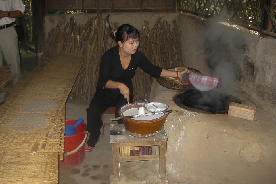 Ho Chi Minh City: Cu Chi Tunnels Ben Duoc VIP Limousine Tour - Underground tour time: what you’ll see at Ben Duoc