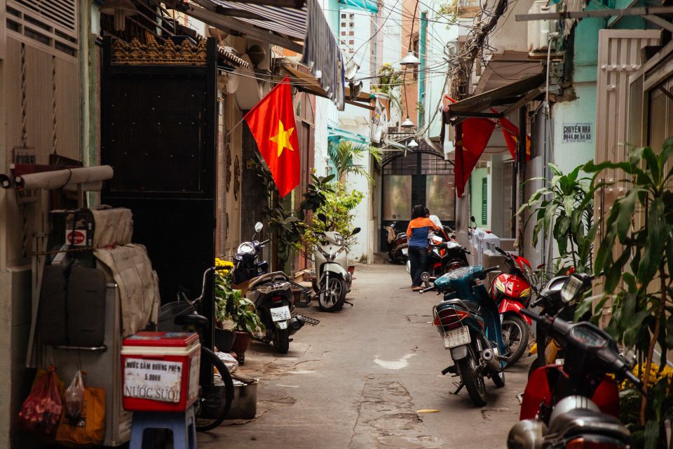 Ho Chi Minh City: Private City Tour Off the Beaten Track - Practical tips so this tour feels easy, not exhausting