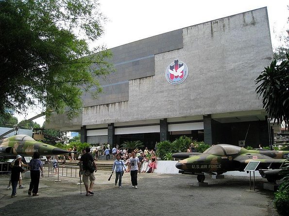 Ho Chi Minh City Private Half-Day Tour by U.S Army Jeep - Meeting at Saigon Opera House: the start point that makes navigation easy
