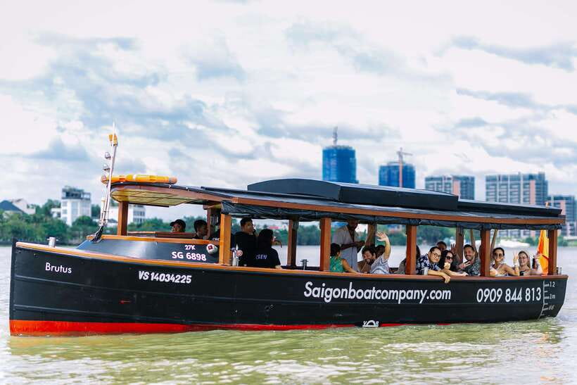 Ho Chi Minh City: Saigon River Boutique Cruise - Timing tips: daylight is fine, but night is a different show