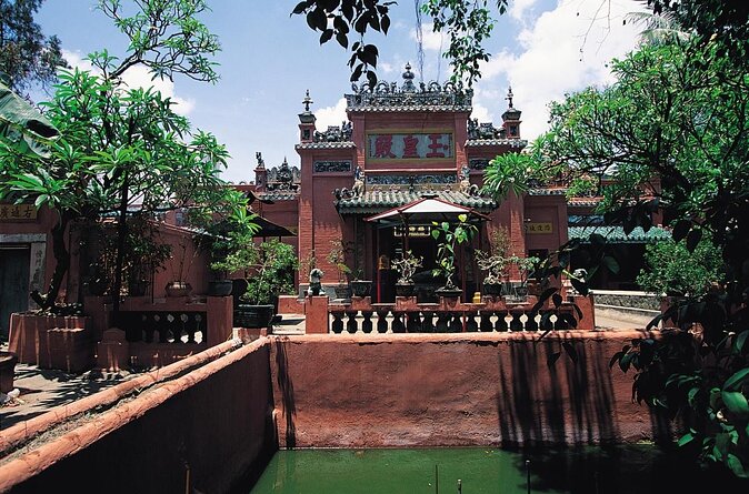 Ho Chi Minh City Sightseeing, midnight, Shopping tours by scooter - Why a scooter tour is the smart way to see HCMC