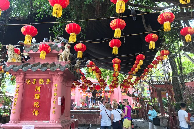 Ho Chi Minh City Sightseeing, midnight, Shopping tours by scooter - Easy pickup, then the city on two wheels