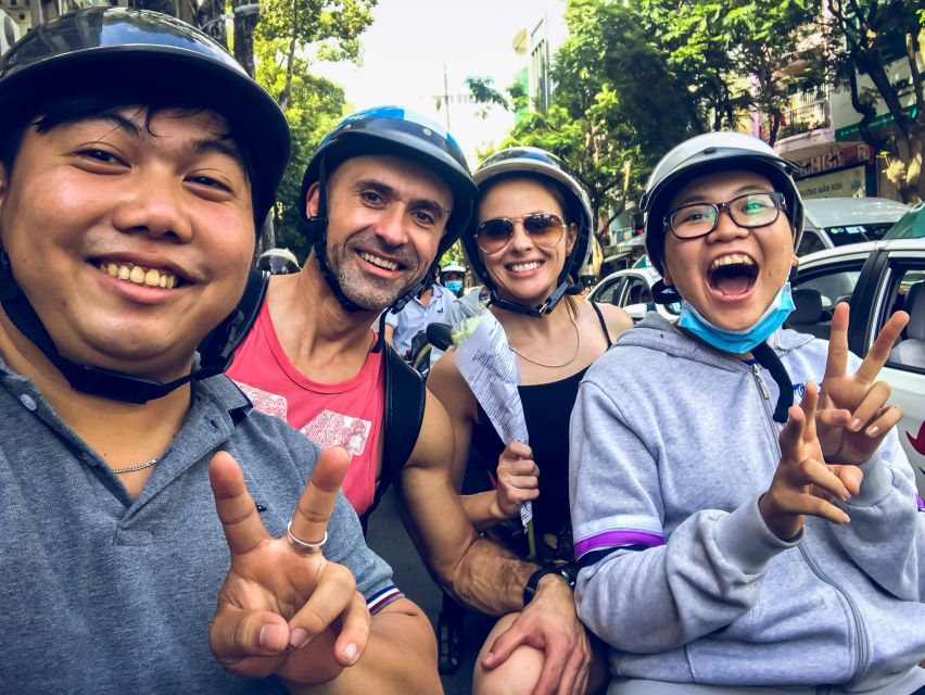Ho Chi Minh City: Street Food and Sightseeing by Motorbike - Street Food Stops: What You’ll Actually Taste (And Why It Feels Like a Local Meal)