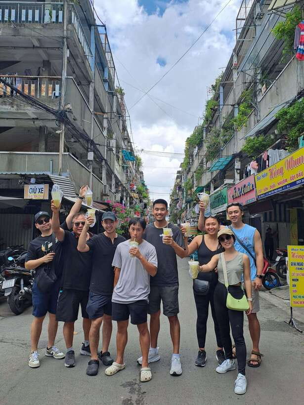 Ho Chi Minh City: Walking Food Tour with 13 Tastings - The Bánh xèo cooking class: your hands get you the real flavor