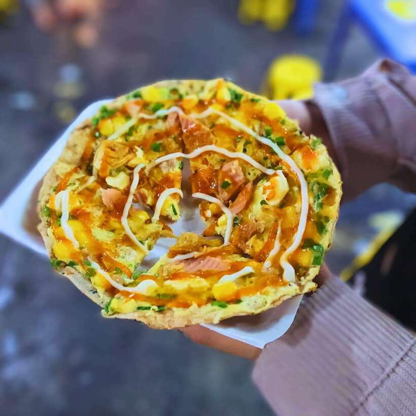Ho Chi Minh City: Walking Food Tour with 13 Tastings - Pace, seating, and how not to overeat before you start