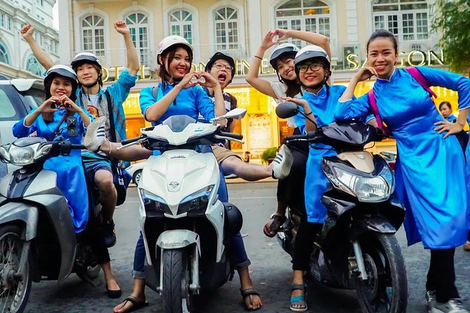 Ho Chi Minh Night Tour by Motorbikes with Female Rider | KissTour - Getting Picked Up at 6:00 PM: Meeting Point, Pickup Area, and Timing