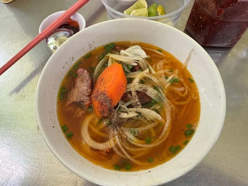 Ho Chi Minh: Original Walking Street Food Tour with Foodies - How the hotel pickup in Districts 1, 3, and 4 actually makes a difference
