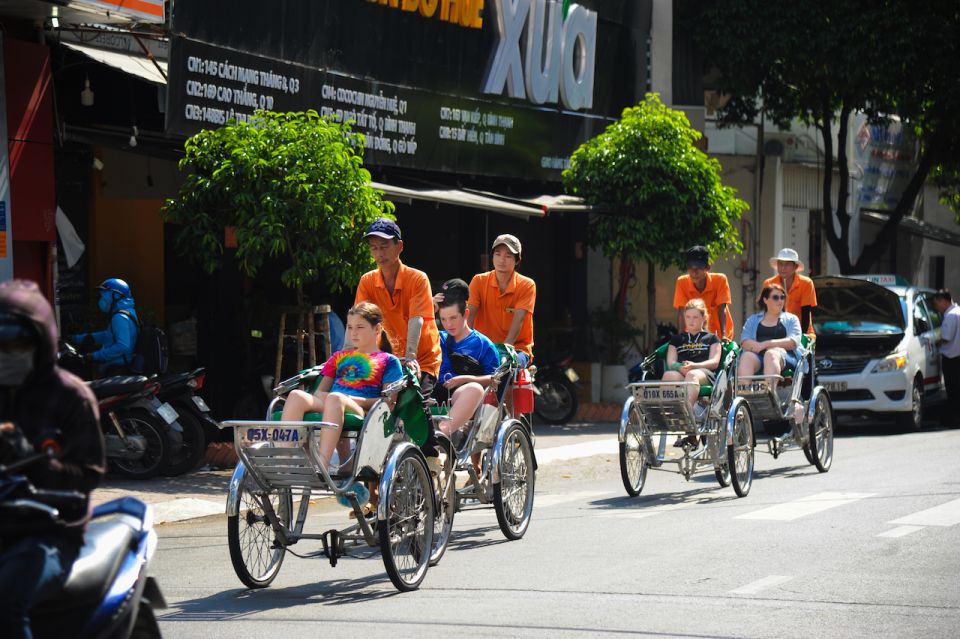 Ho Chi Minh: Private City Tour and Dinner Cruise with Buffet - Practical tips to make the night smoother