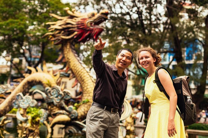 Ho Chi Minh: PRIVATE Off the Beaten Track Tour with a Local - Stop 3: City Walks, District Differences, and Chinatown Time