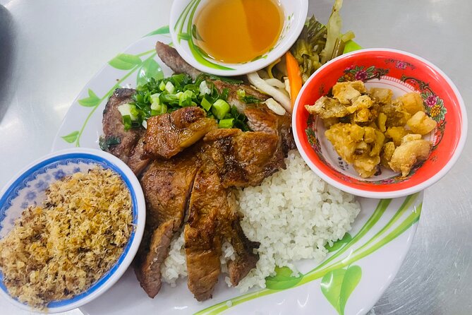 Ho Chi Minh/Saigon Zero Tourist Food Tour - Entering Saigon Like a Local, Not a Ticket Buyer