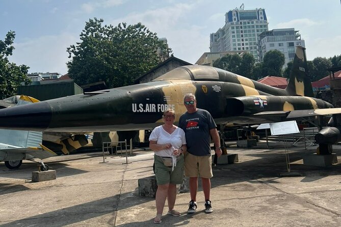 Ho Chi Minh Shore Excursion: Wonderful City Tour with Local Guide - Independence Palace: a history stop that changes the air