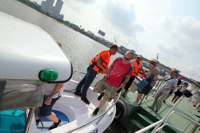 Luxury Speedboat 2 Ways from Ho Chi Minh city to Cu Chi Tunnels - Why the Saigon River speedboat makes Cu Chi feel easier