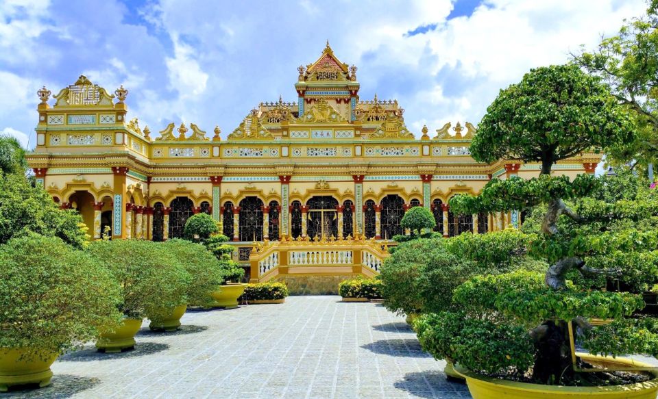 Mekong Delta 2 Days: Floating Markets & Cultural Exploration - Day 2: Cai Rang Floating Market, Khmer Temple Stops, and Fruit Plantation Time