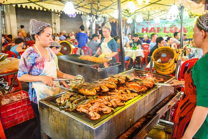 Mekong Delta 3-Day: Saigon to Phnom Penh Gateway - The second morning’s big moment: Cai Rang floating market and noodle-making