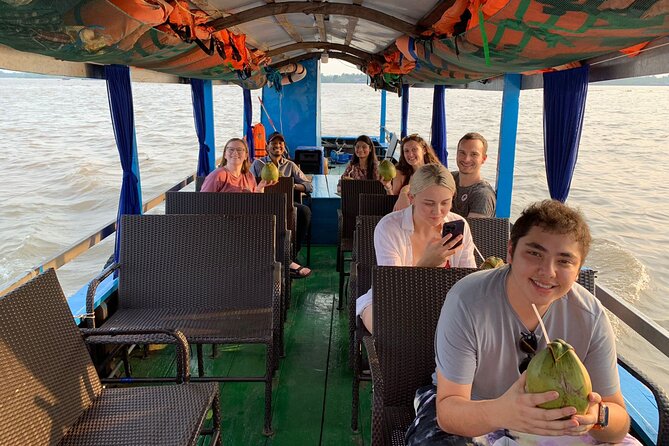 Mekong Delta and Cu Chi Tunnels Full-Day Excursion - Honey, fruit, and coconut candy: the tastings that make it feel real